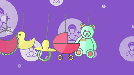 animación de oso de peluche, pato, juguetes colgados con iconos de perfil flotantes en un fondo púrpura