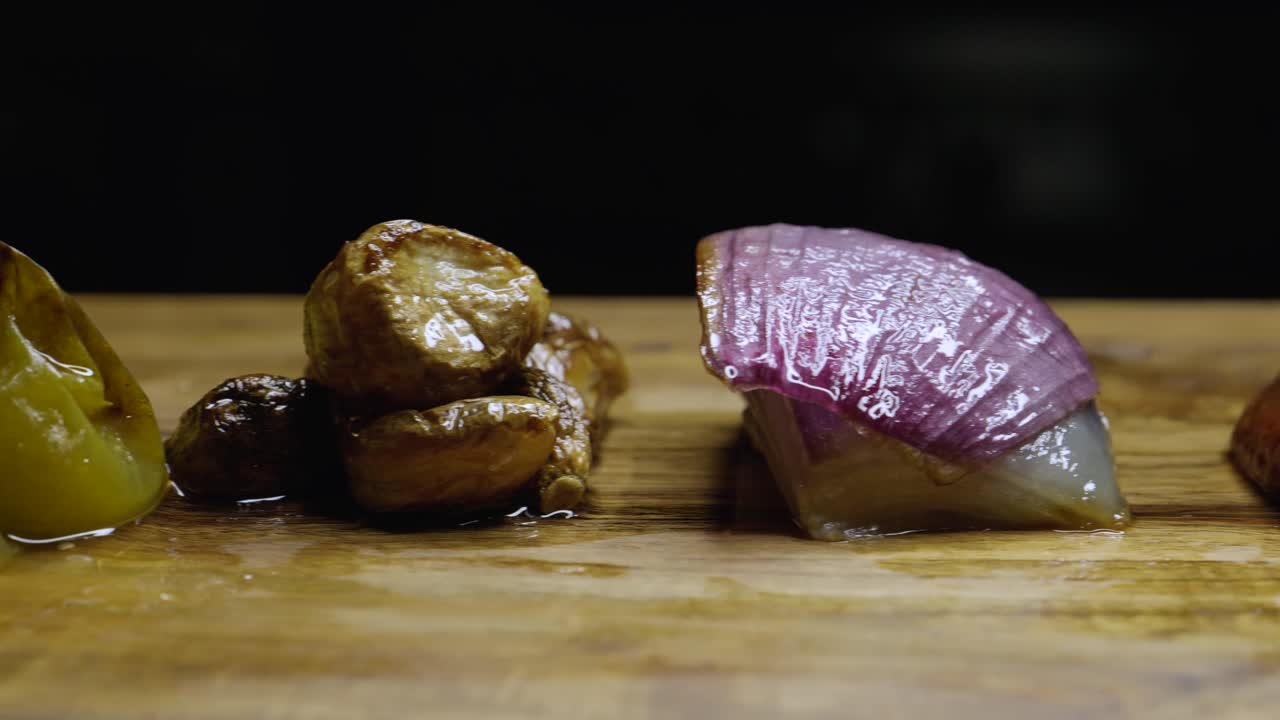 ingredientes para hacer una salsa suave. panorámica.