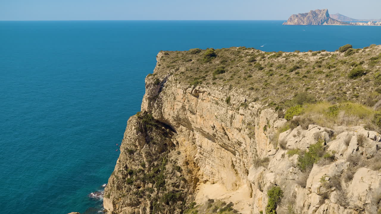 acantilados costeros y el mar