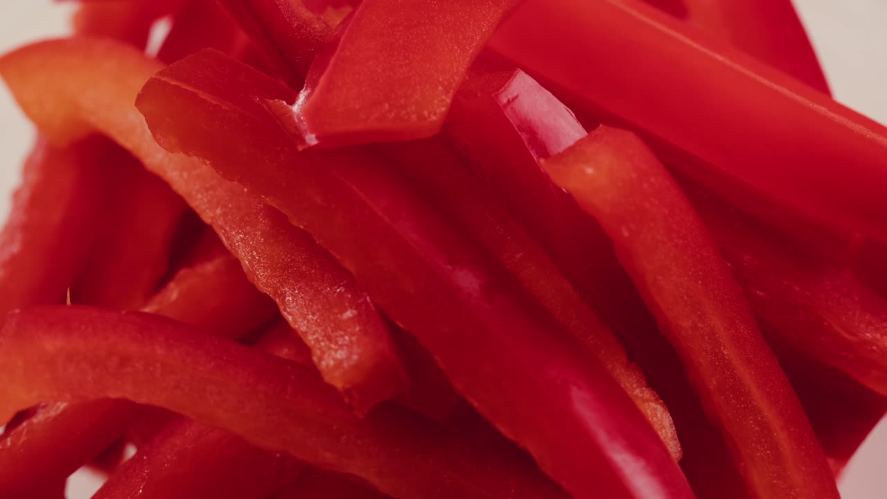 Peperone rosso affettato