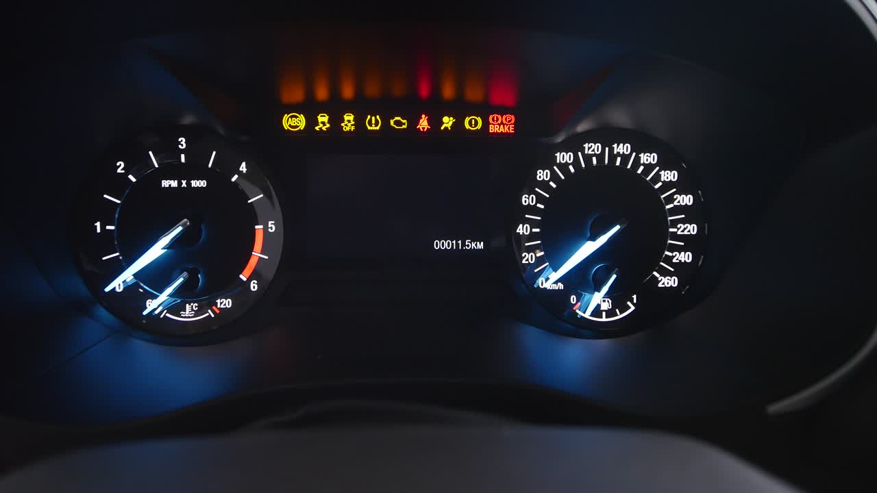 tablero de instrumentos en el coche de cerca