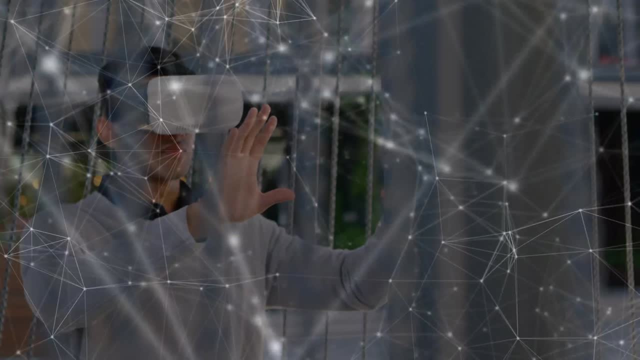 Animation af netværk af forbindelser over forretningsmand med VR-headset