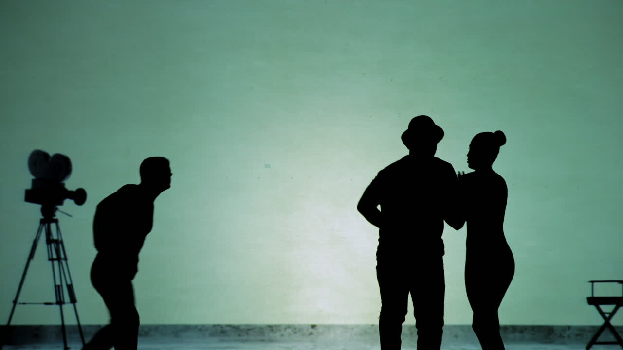 Shadowy dance performance