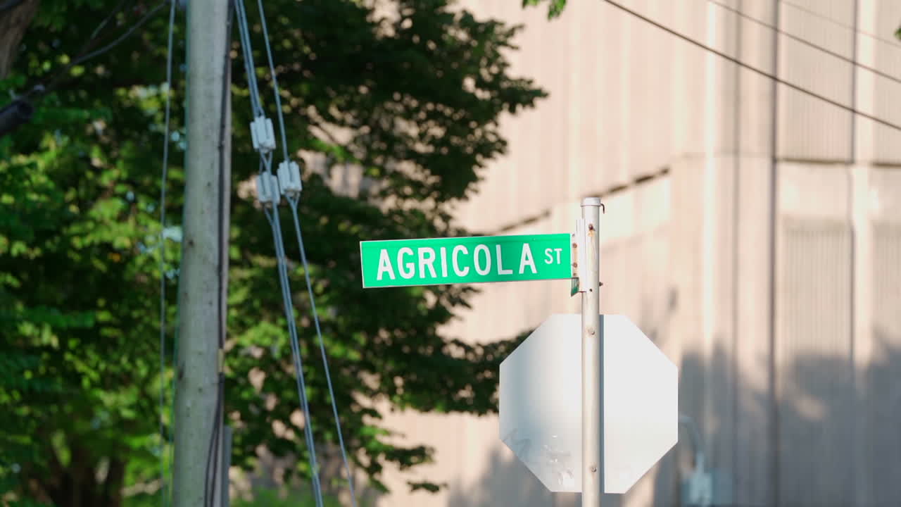 letrero de la calle agricola en halifax, nueva escocia, canadá