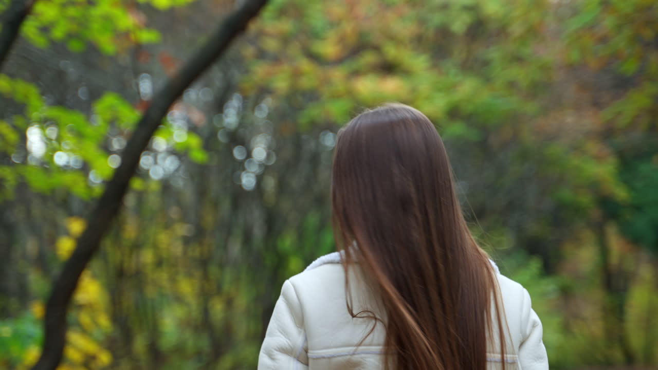 가 공원에서 여자