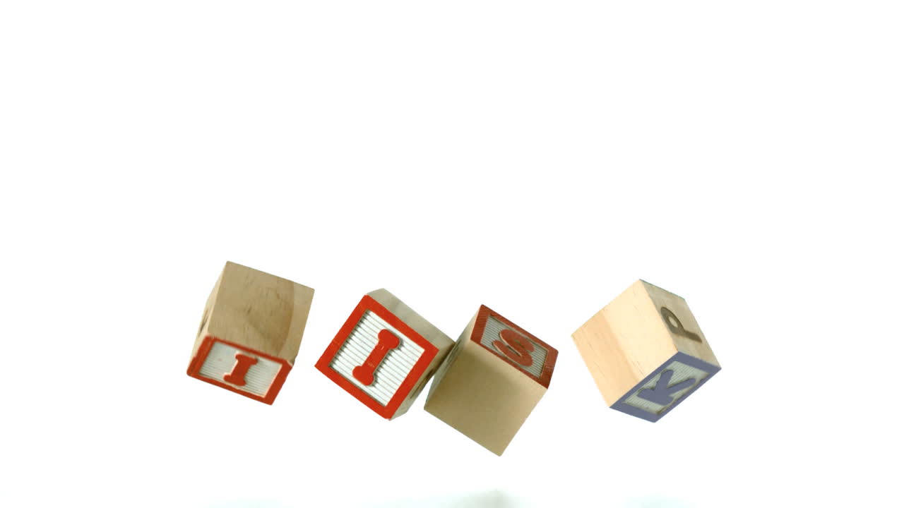 리스크는 한 줄에 놓인 글자 블록으로 표시됩니다.