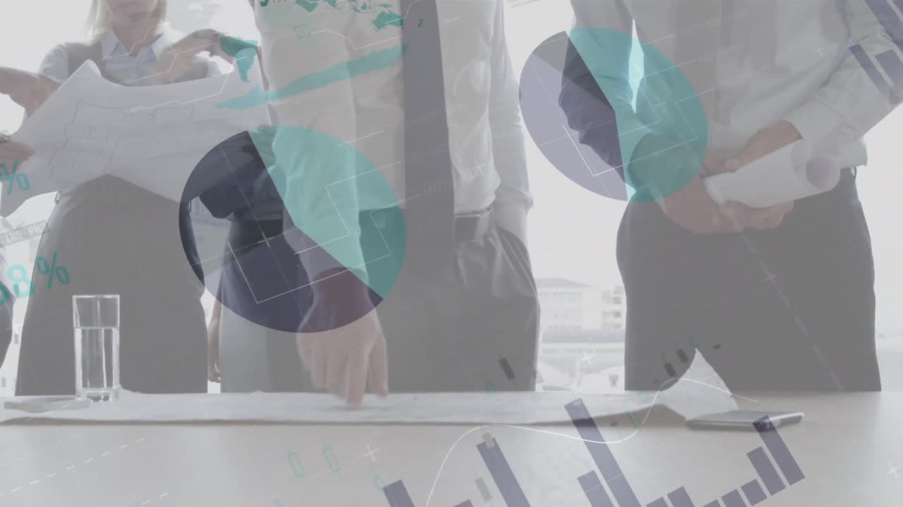 회의에서 기업인들에 대한 통계 및 금융 데이터 처리의 활성화