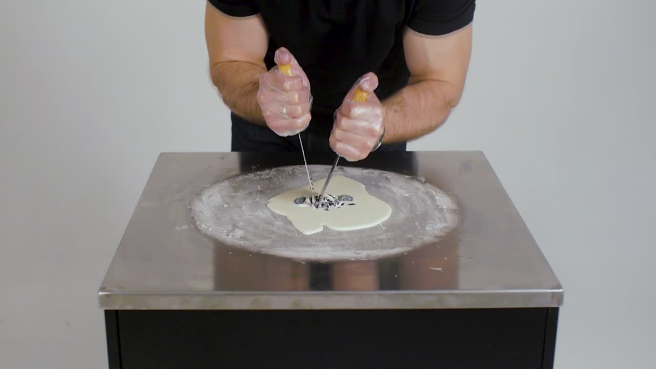 아이스크림 기계 로 은 아이스크림 을 만드는 것