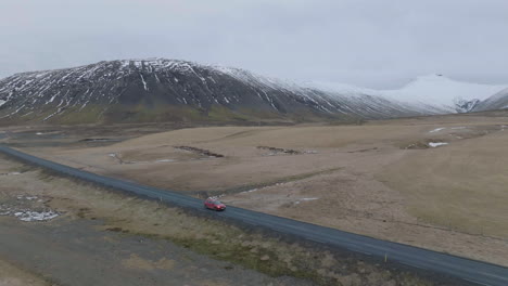 driving on iceland