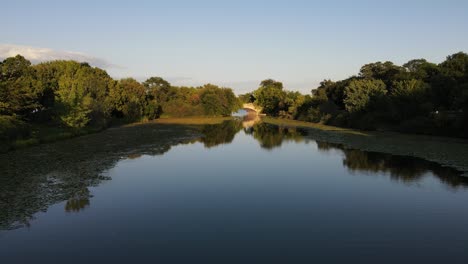 Lake-Of-The-Isles-In-Minneapolis-Während-Der-Sommerzeit-Luftaufnahme