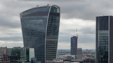 London-Moody-Skyline-4K-05