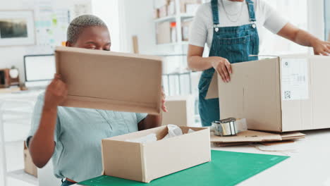 startup, tienda y empresario empaquetando una caja