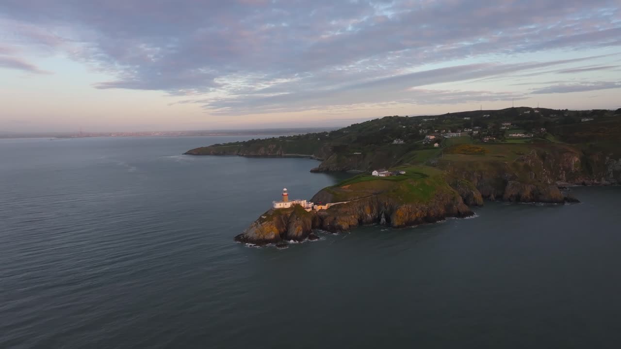 4K Cinematic Drone Footage of Baily Lighthouse at Sunrise – Howth, Co. Dublin, Ireland_06