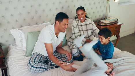 Parent,-playful-and-kid-with-happiness-in-bedroom