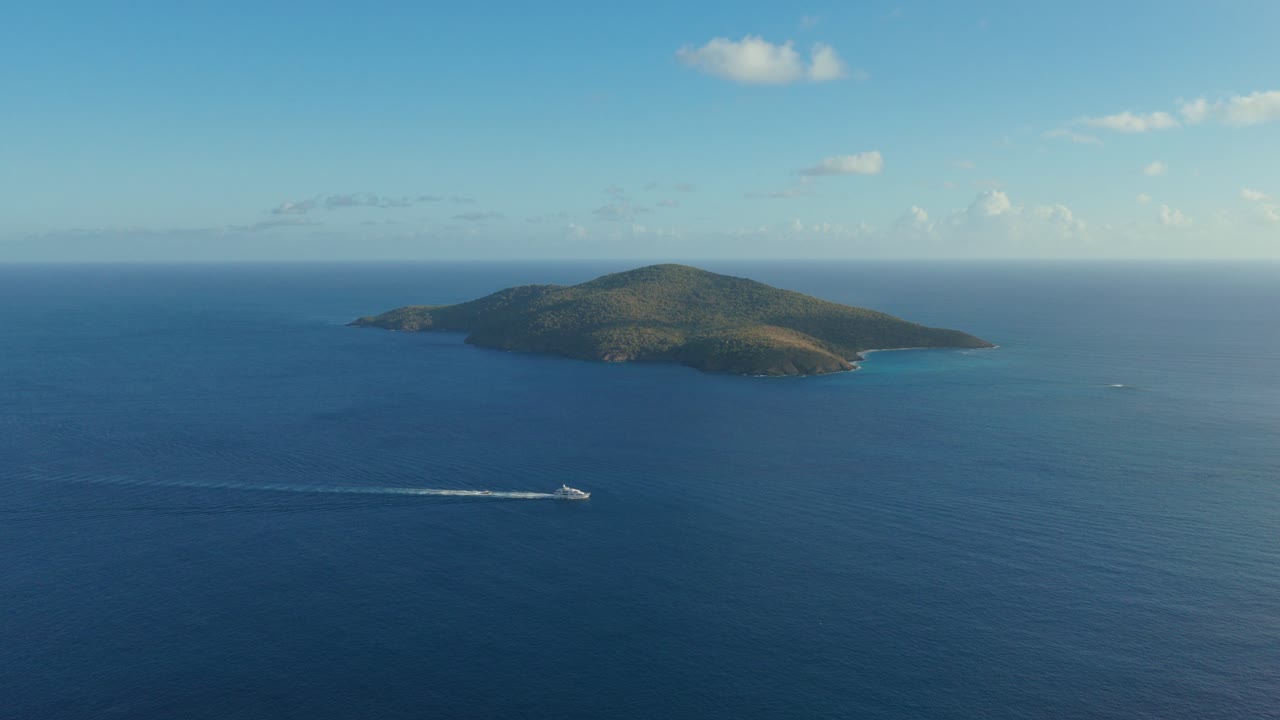 Isole Hans Lollik, a nord di St. Thomas nelle Isole Vergini Americane. Ripresa aerea con drone.