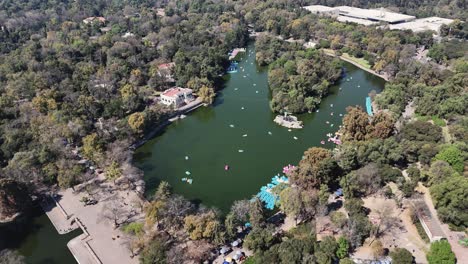 spectacular drone footage of chapultepec lake, cdmx