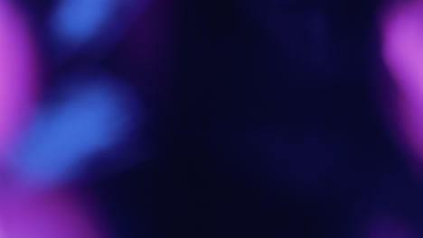 imágenes de fugas de luz multicolor sobre fondo negro, transiciones de superposiciones de fugas de destellos de lente