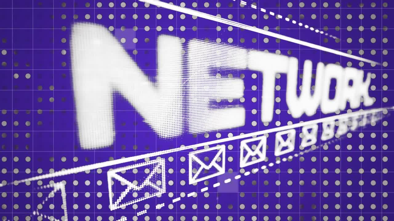 단어 소셜 네트워크와 보라색 배경에 움직이는 봉투