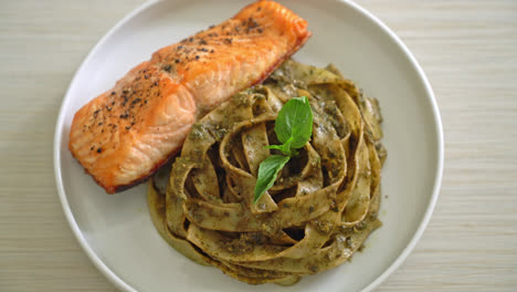 homemade-pesto-fettuccine-spaghetti-pasta-with-grilled-salmon-fillet