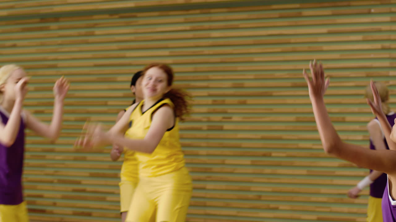 훈련중인 십대들