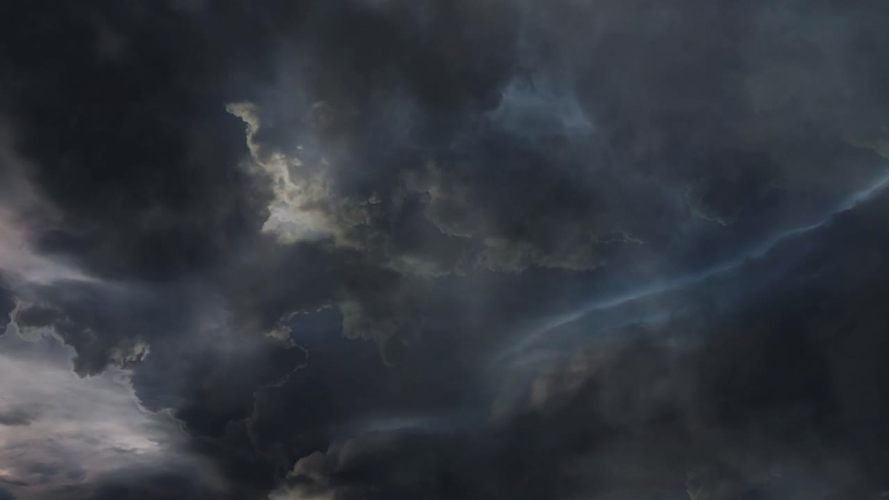 el fenómeno de las tormentas eléctricas y los relámpagos 4k