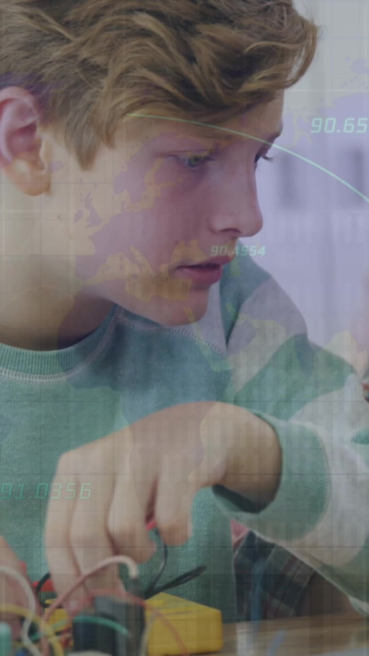 Animazione di una rete di connessioni su studenti che utilizzano computer.