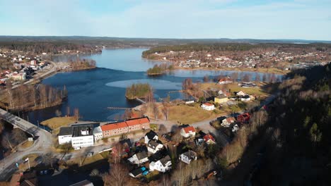 Tranquila-Y-Hermosa-Provincia-De-Bengtsfors,-Dalsland,-En-Suecia---Toma-Aérea