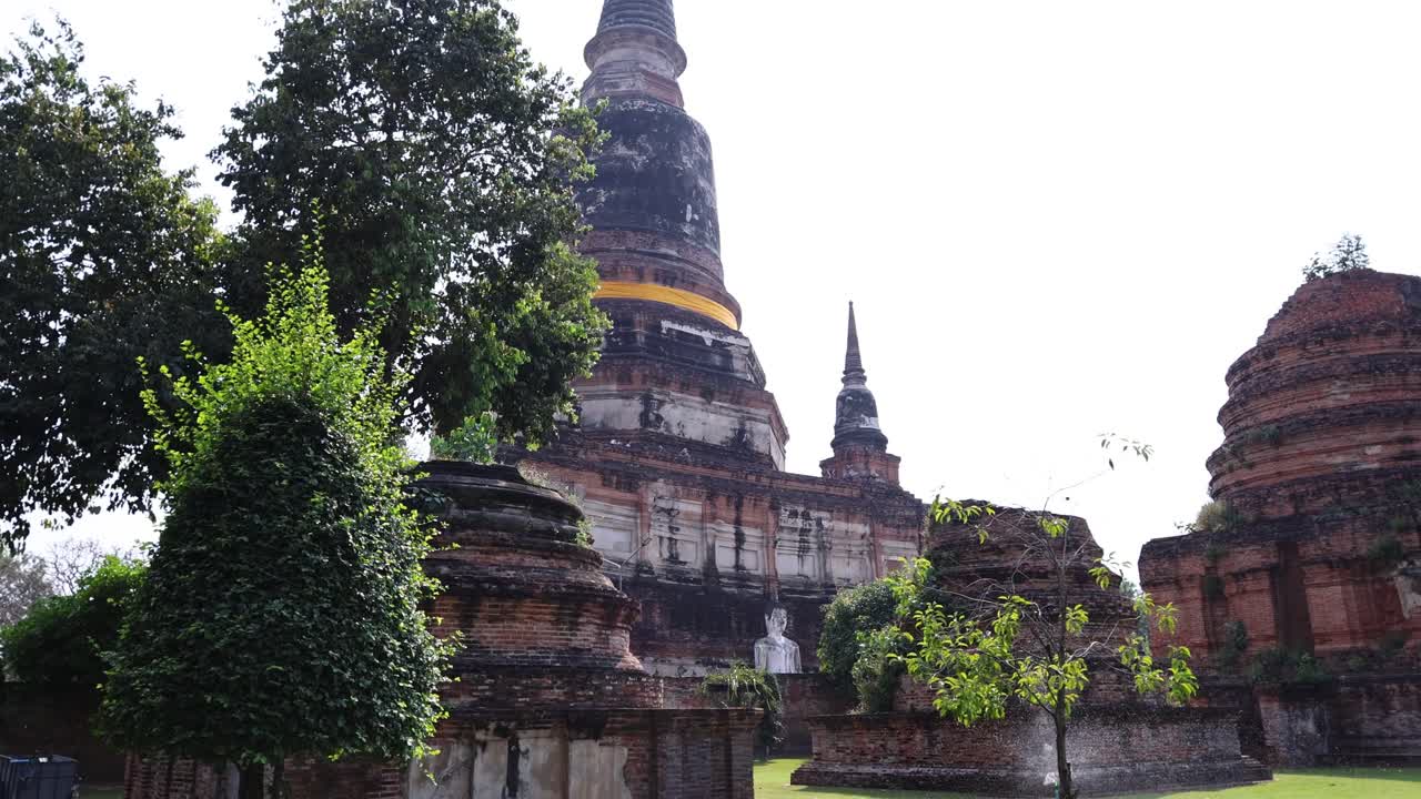 time-lapse de antiguos templos con cambios de luz