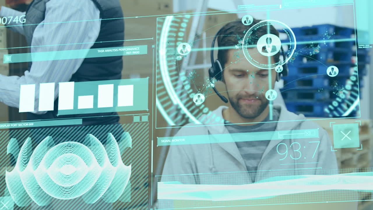 animación de procesamiento de datos sobre hombre caucásico usando auriculares de teléfono en el almacén