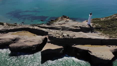 Arrecife-De-Piedra-Caliza-En-La-Costa-De-Nueva-Zelanda