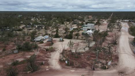 a revealing aerial video show small mining homes and roads in the outback australian town of lightning ridge