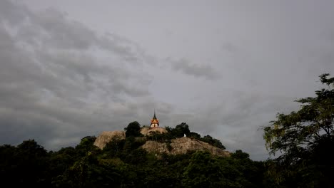 wat phra phutthachai is a tourist destination to foreigners and to the thai nationals who are seeking for blessings