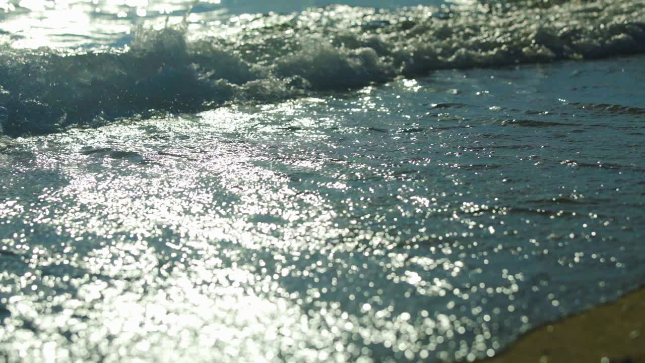 해안에 있는 파도