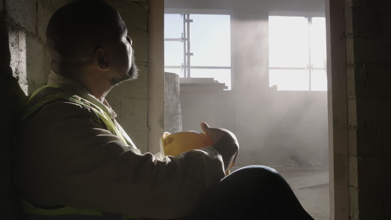 기술은 문을 열어줍니다. 열심히 일하면 문을 열어줍니다.