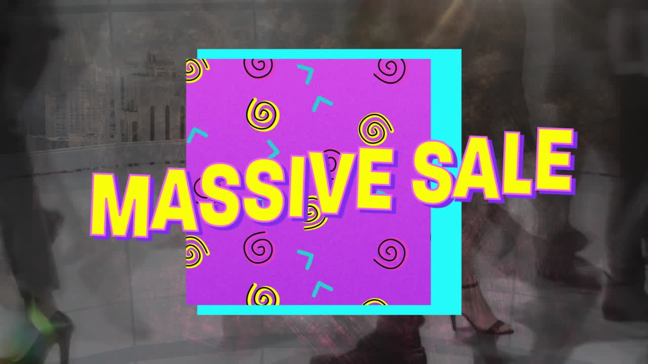 사람들이 고 있는 대규모 판매 텍스트의 애니메이션