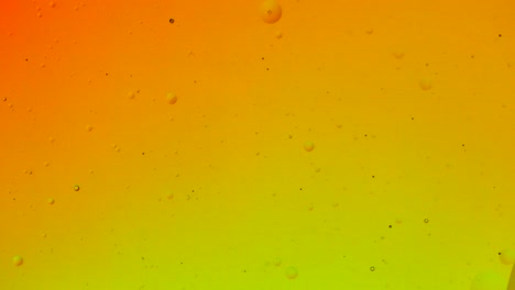 colores al óleo suaves que cambian de color y se entremezclan con pequeñas burbujas en la superficie