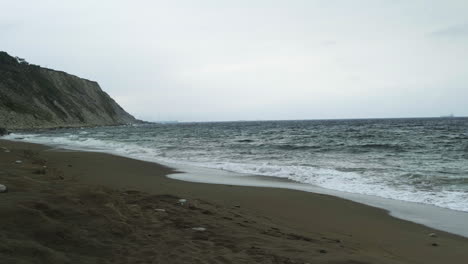 Strand-Von-Gorrondatxe-Im-Baskenland