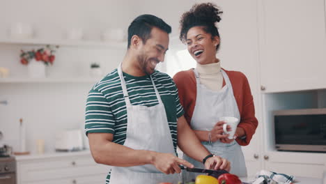 comida, susurrar y cocinar con una pareja