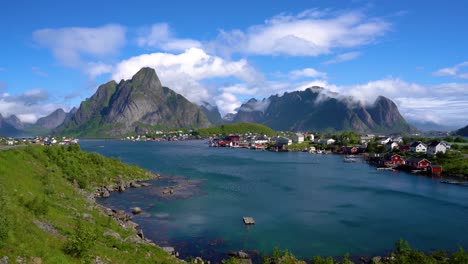 Panorama-Islas-Del-Archipiélago-De-Lofoten