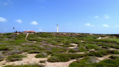 아루바에 있는 캘리포니아 등대 (california lighthouse in aruba aerial push in)