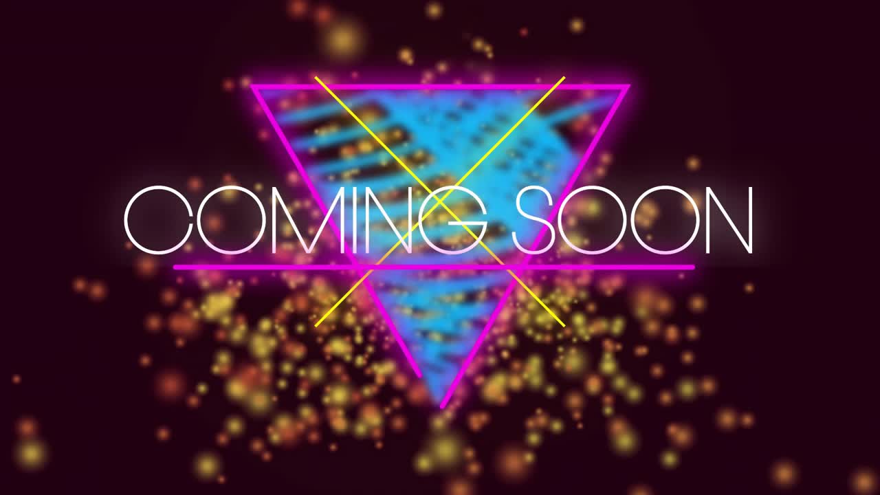 Tourbillon cyan formant un triangle magenta avec un effet de fondu et de glitch, le texte PROCHAINEMENT glisse pour annoncer le lancement