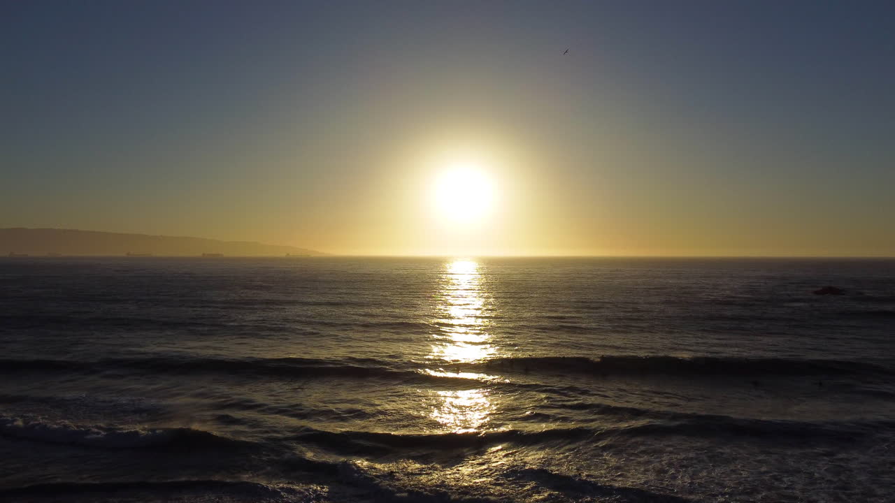 항공: 골든 아워 해변 일몰