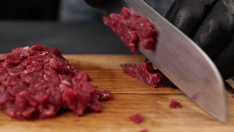 preparación de carne de res cruda