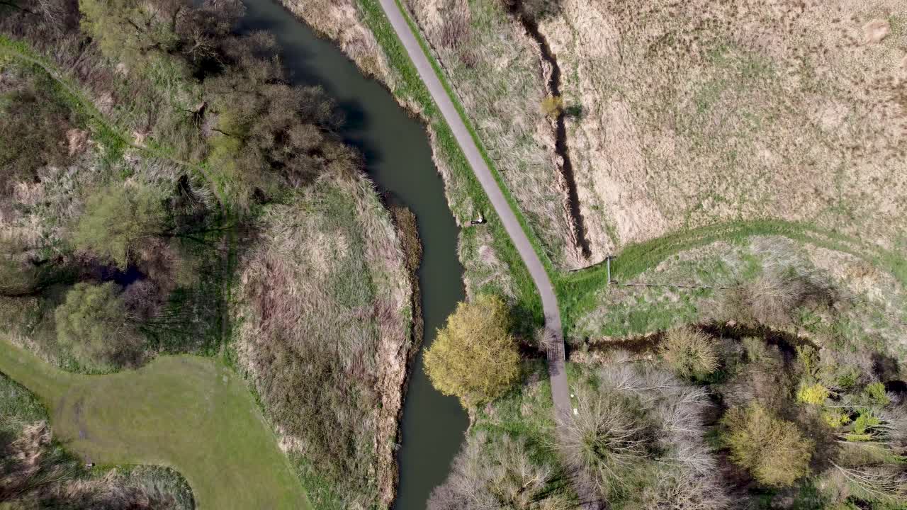 vista aérea de parte del gran stour en canterbury kent