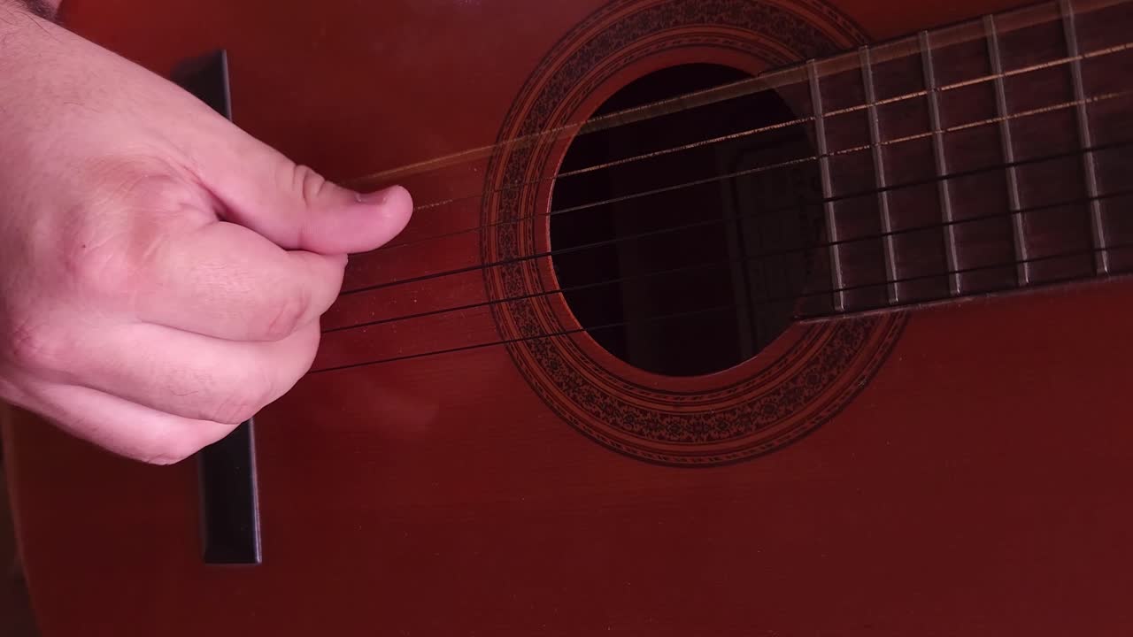 4k clips of a guitar being played