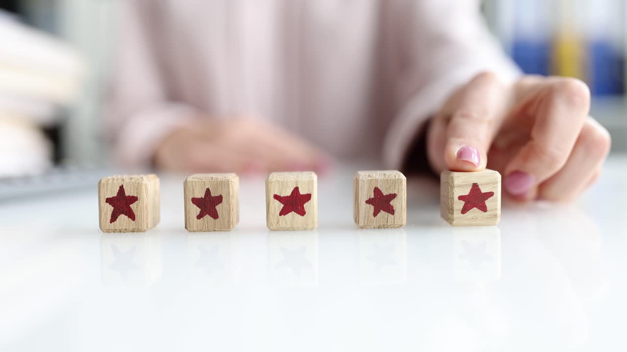 Adding a fifth star in customer review of services