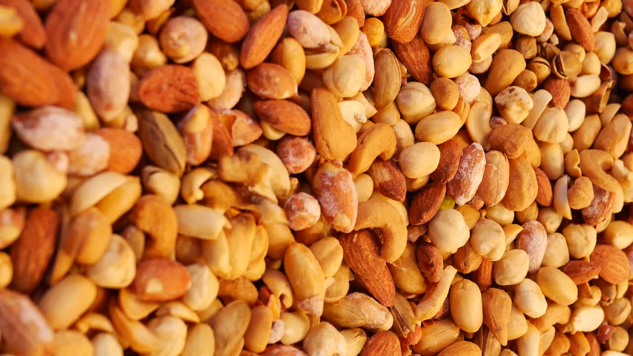 Assorted Mixed Nuts