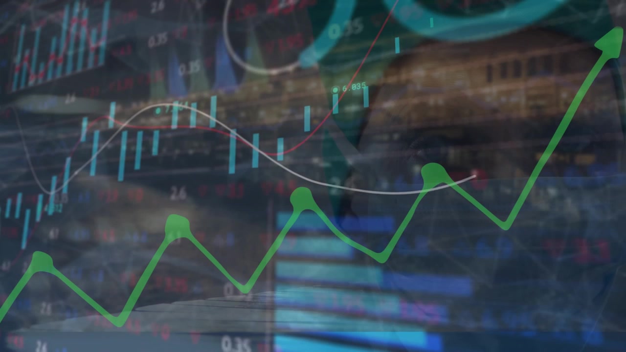 Superposición de datos del mercado financiero con gráfico de crecimiento ascendente