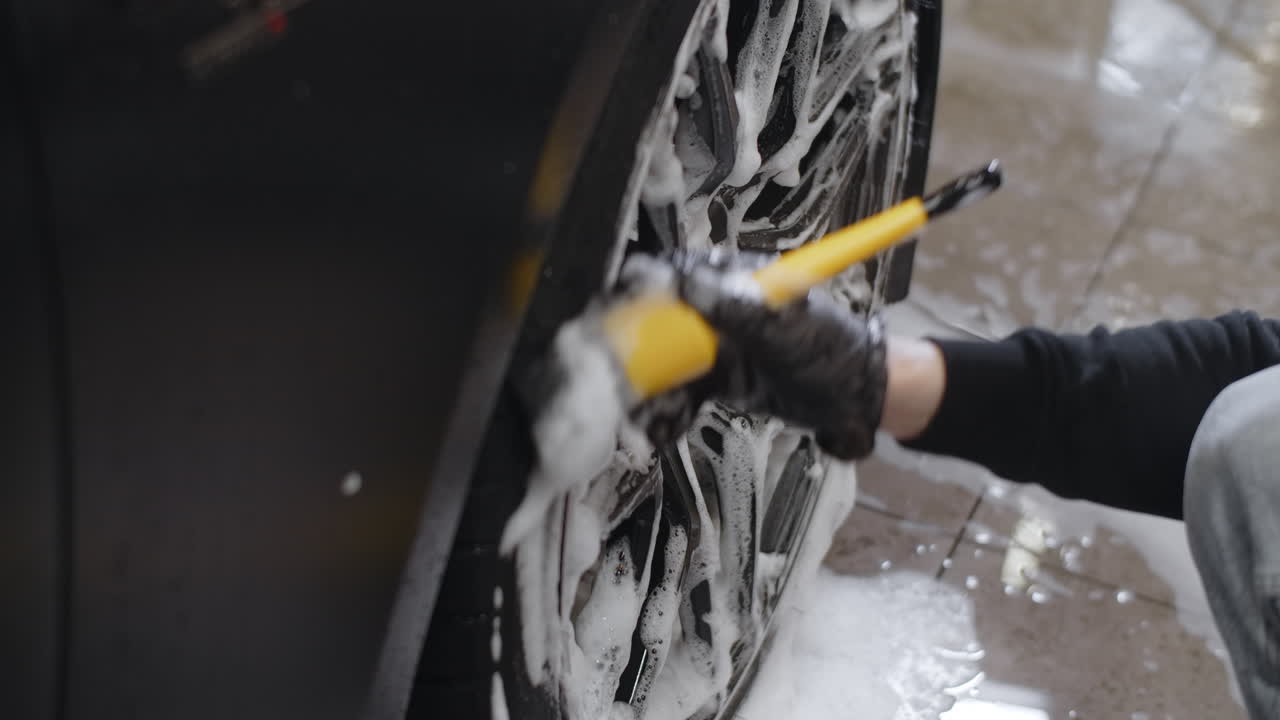 Car Wheel Detailing
