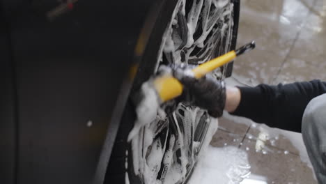 car wheel detailing